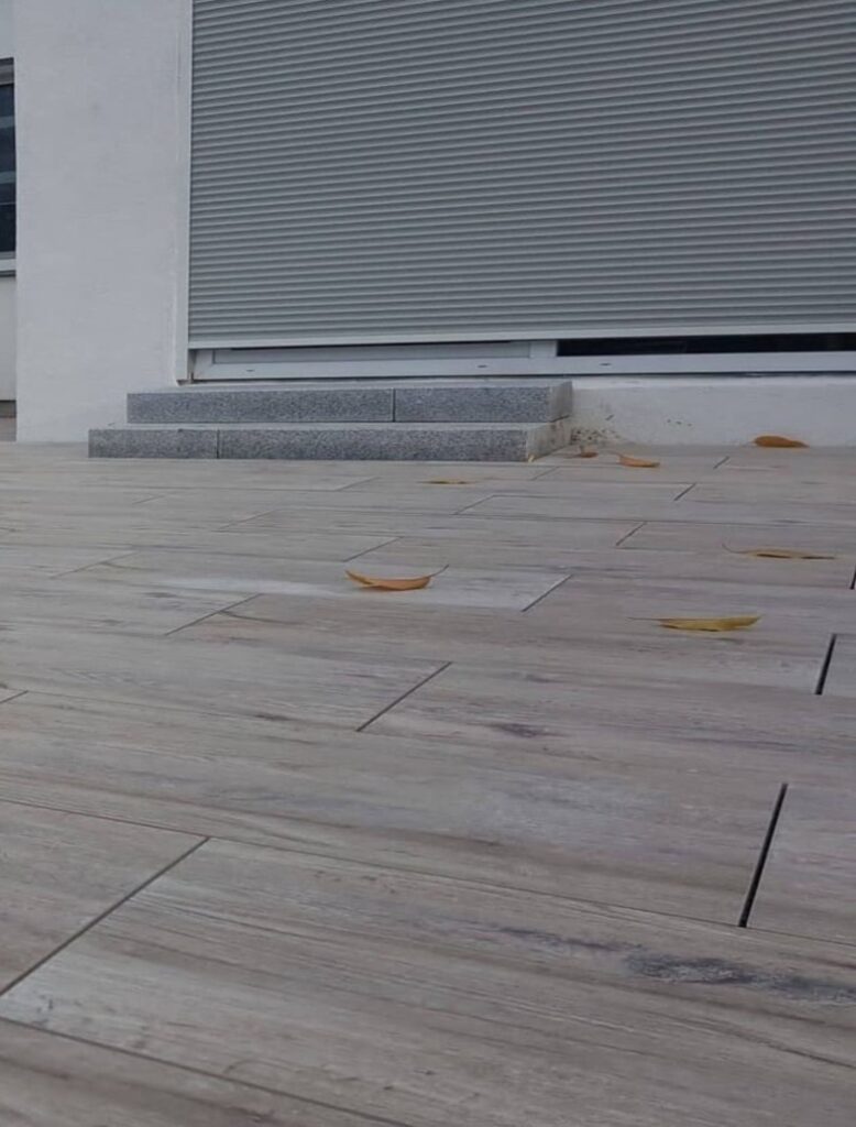 Pflasterarbeiten in einem Bochumer Haus